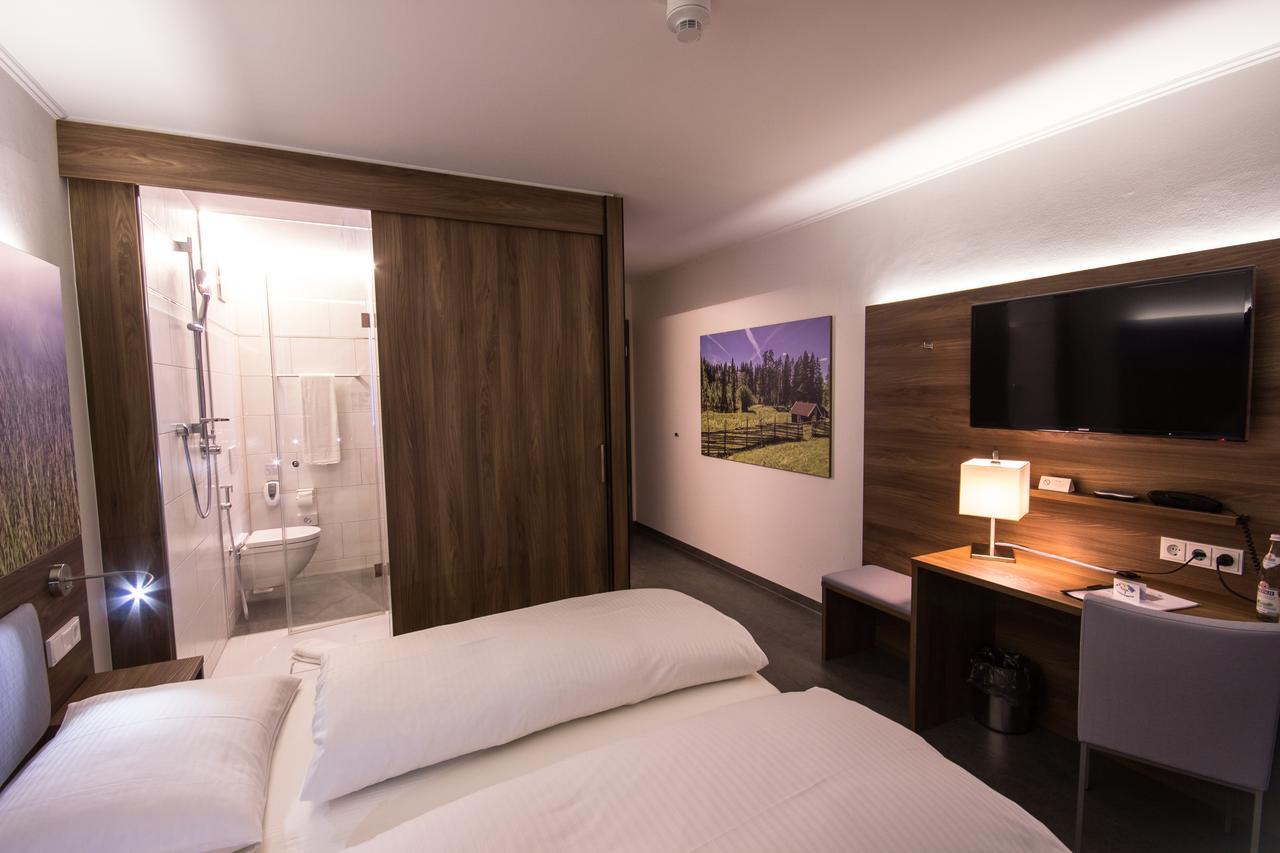 Hotel7Continents Neutraubling Zewnętrze zdjęcie
